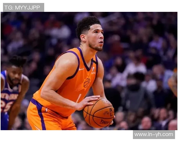 布克强调团队合作重要性力求避免单打独斗保持合理出手机会